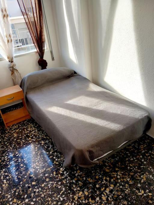 Apartment Capitan Segarra Center Аликанте Екстериор снимка