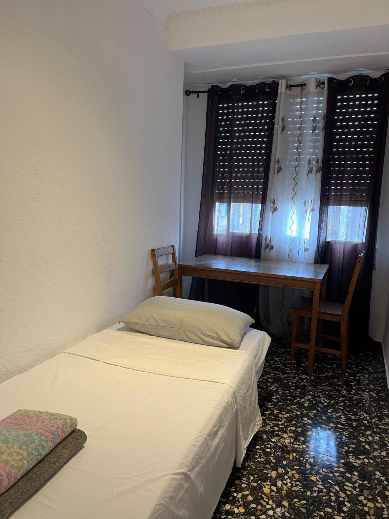 Apartment Capitan Segarra Center Аликанте Екстериор снимка
